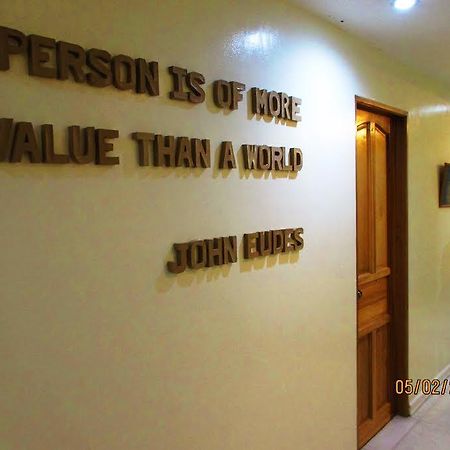 The Good Shepherd Hostel Makati City Exterior photo